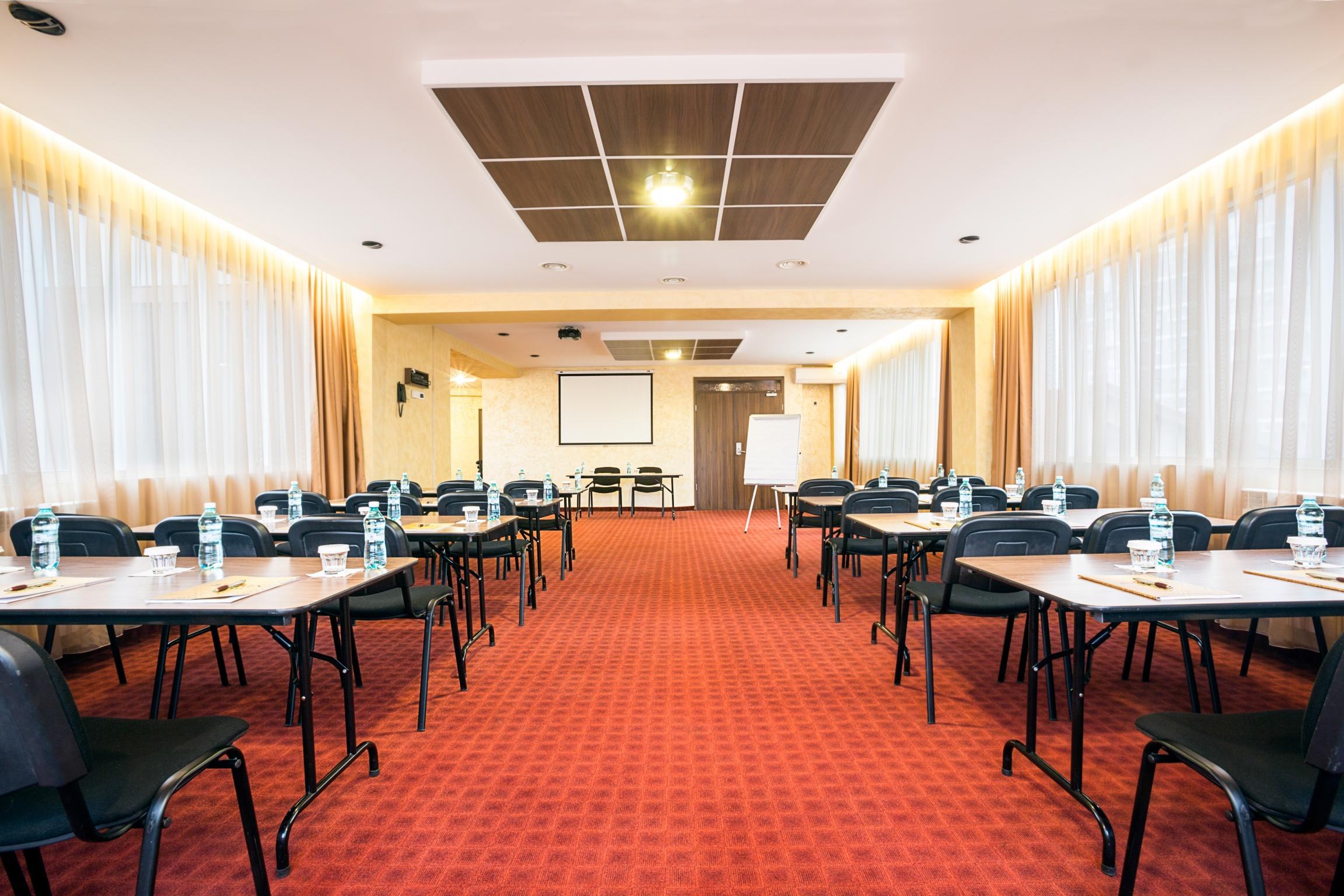 Inter Business Bucharest Hotel ภายนอก รูปภาพ