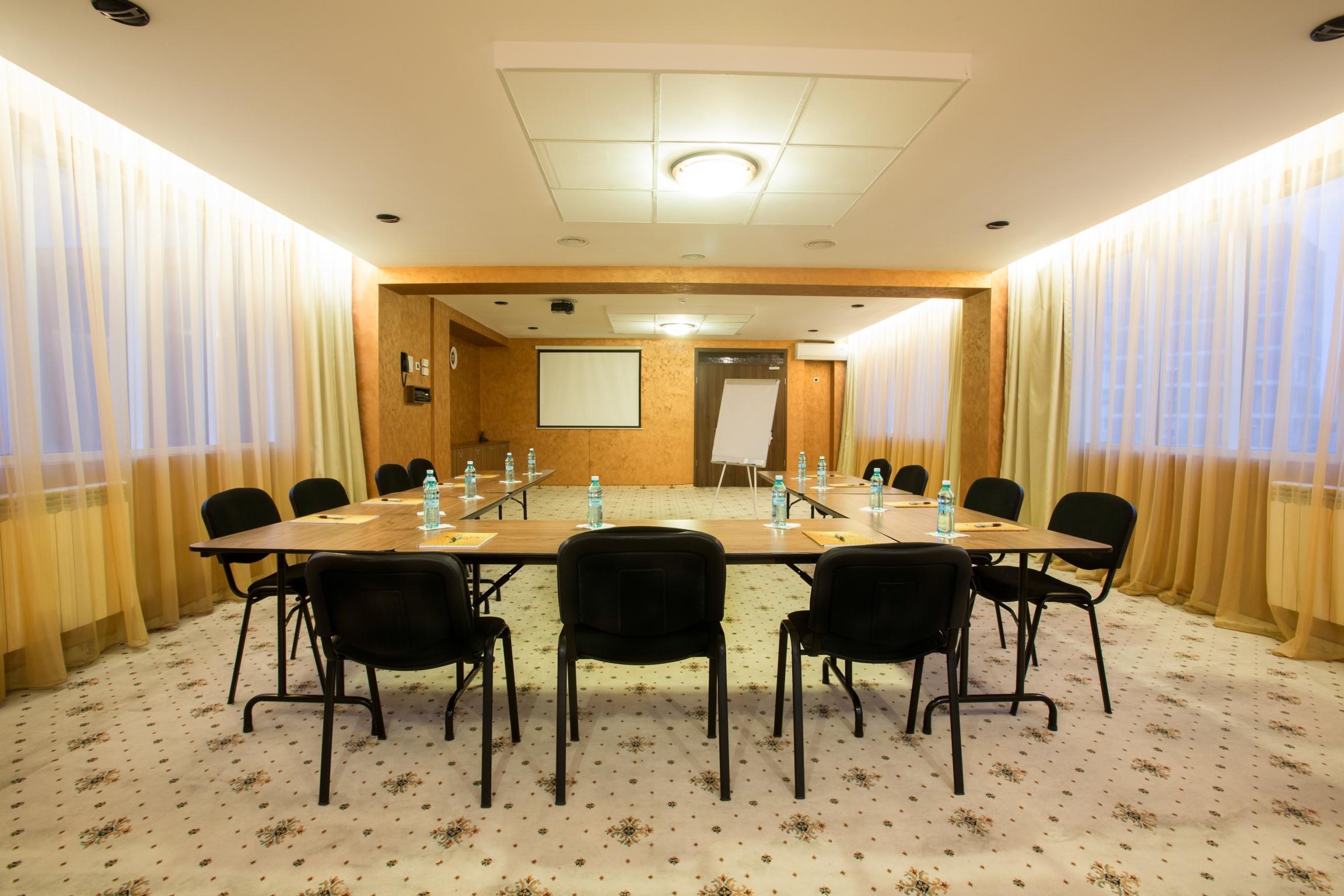 Inter Business Bucharest Hotel ภายนอก รูปภาพ