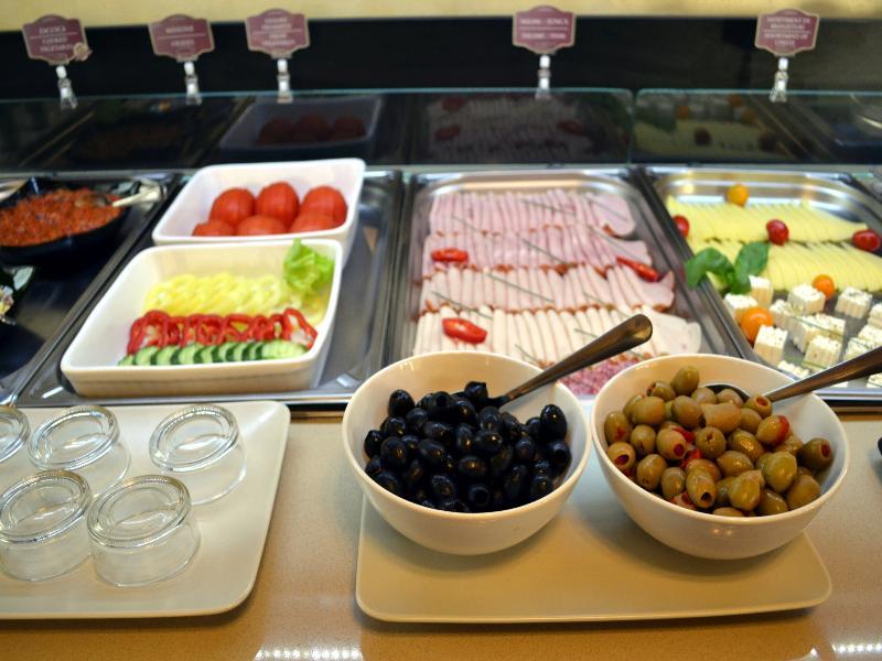 Inter Business Bucharest Hotel ภายนอก รูปภาพ