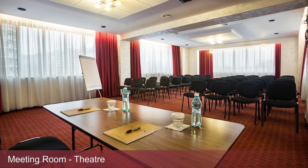 Inter Business Bucharest Hotel ภายนอก รูปภาพ