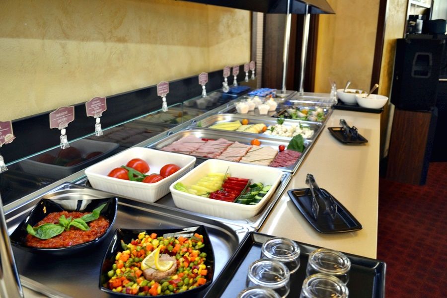 Inter Business Bucharest Hotel ภายนอก รูปภาพ