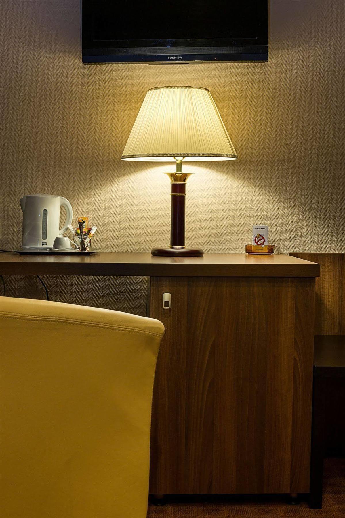 Inter Business Bucharest Hotel ภายนอก รูปภาพ
